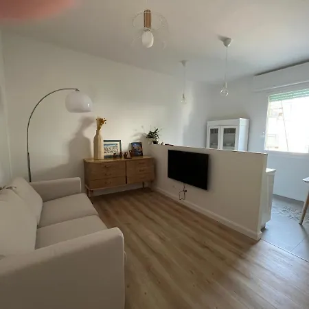 Realkasa Fioravanti A Болонья